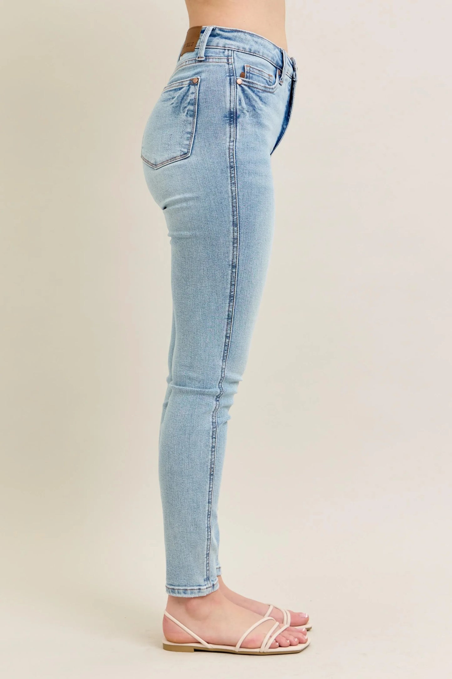 Tummy Control Vintage Wash Skinny Jeans Plus Size - Eva's Edition
