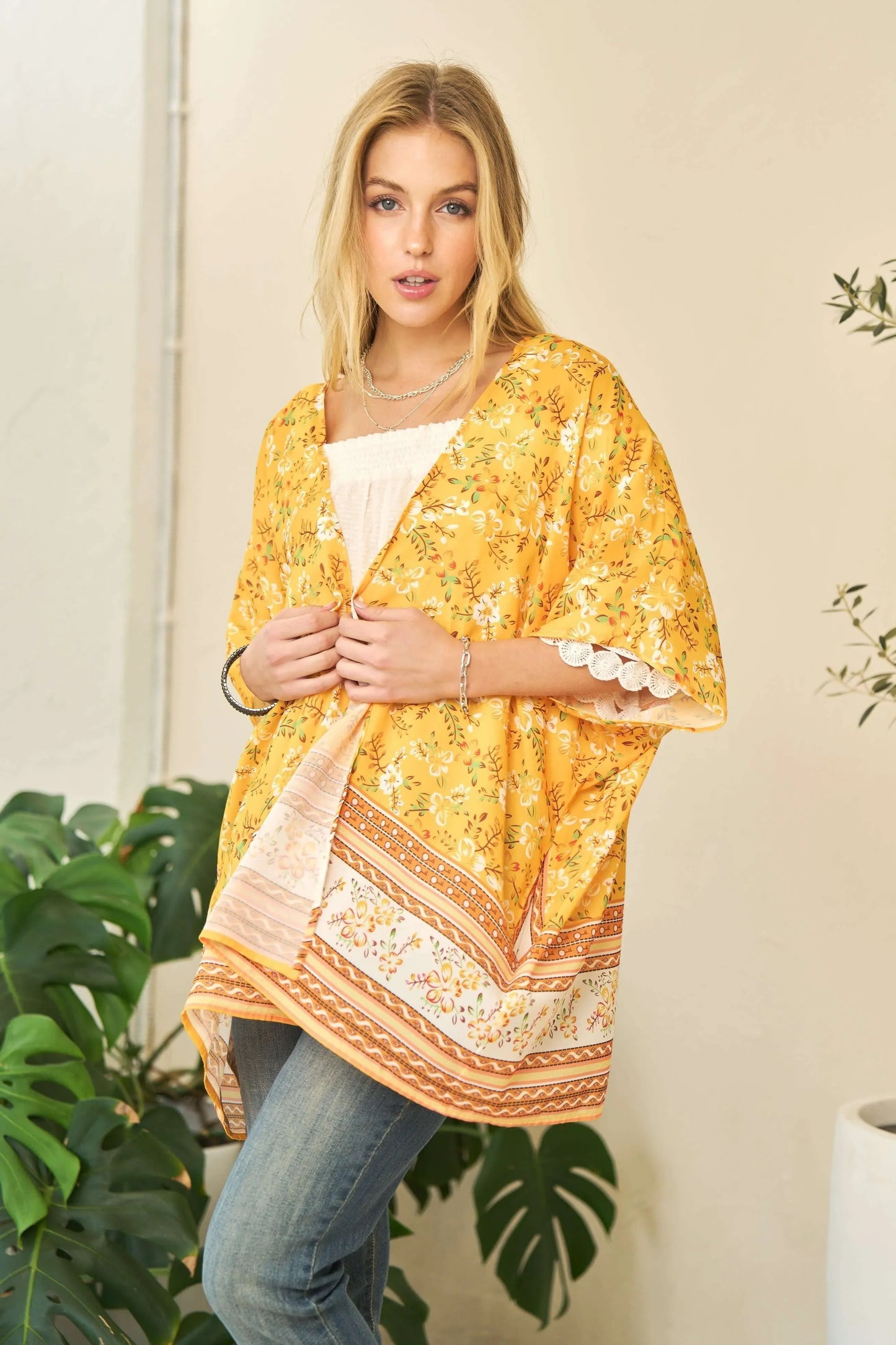 Floral Printed Short Sleeve Loose Fit Kimono Cover Up - Eva's Edition