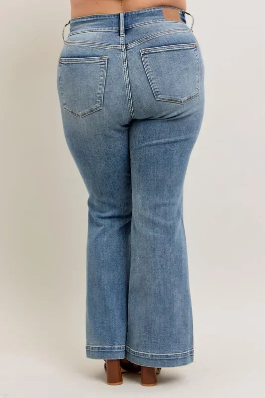 High-Waist Flare Jeans with Front Seam Detail - Eva's Edition