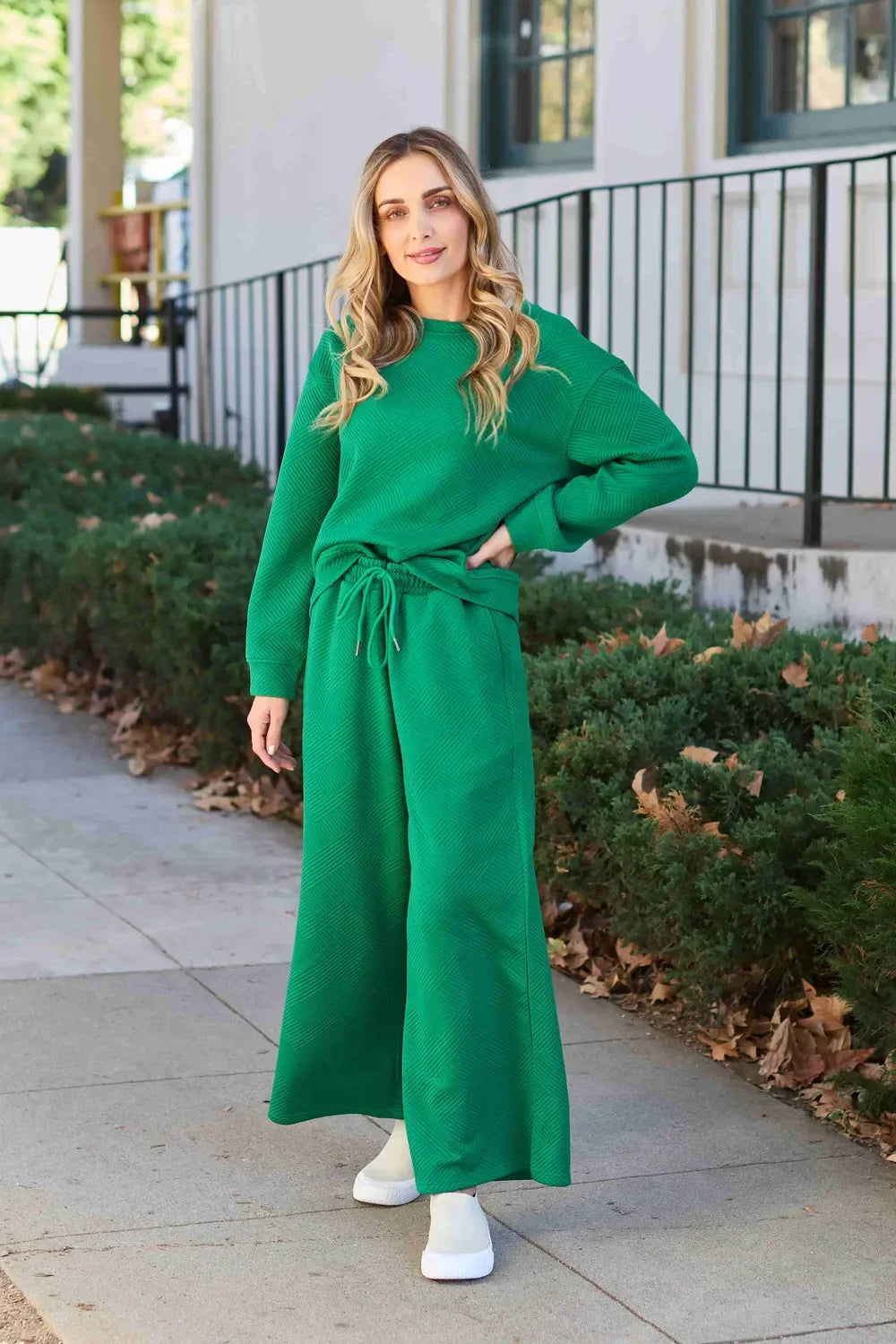 Textured Long Sleeve Top and Drawstring Pants Set - Eva's Edition