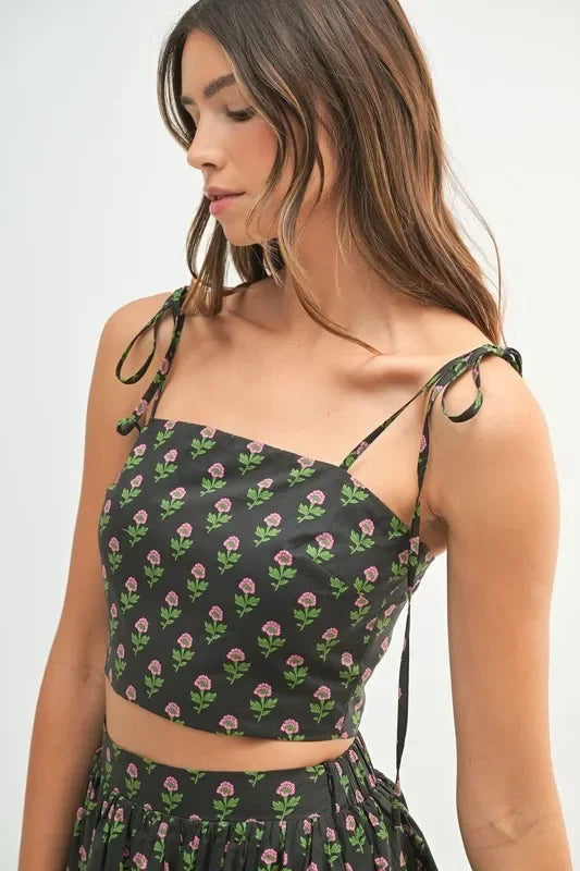 Floral Crop Top and Skirt Set - Eva's Edition