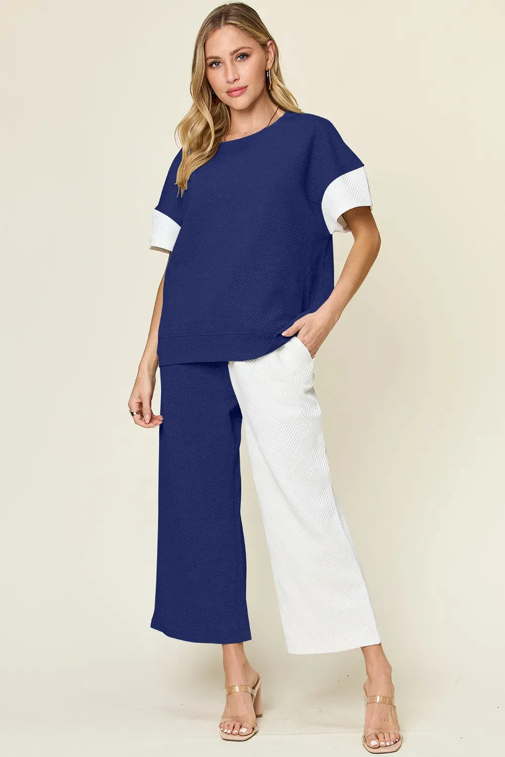Textured Contrast T-Shirt and Wide Leg Pants Set - Eva's Edition