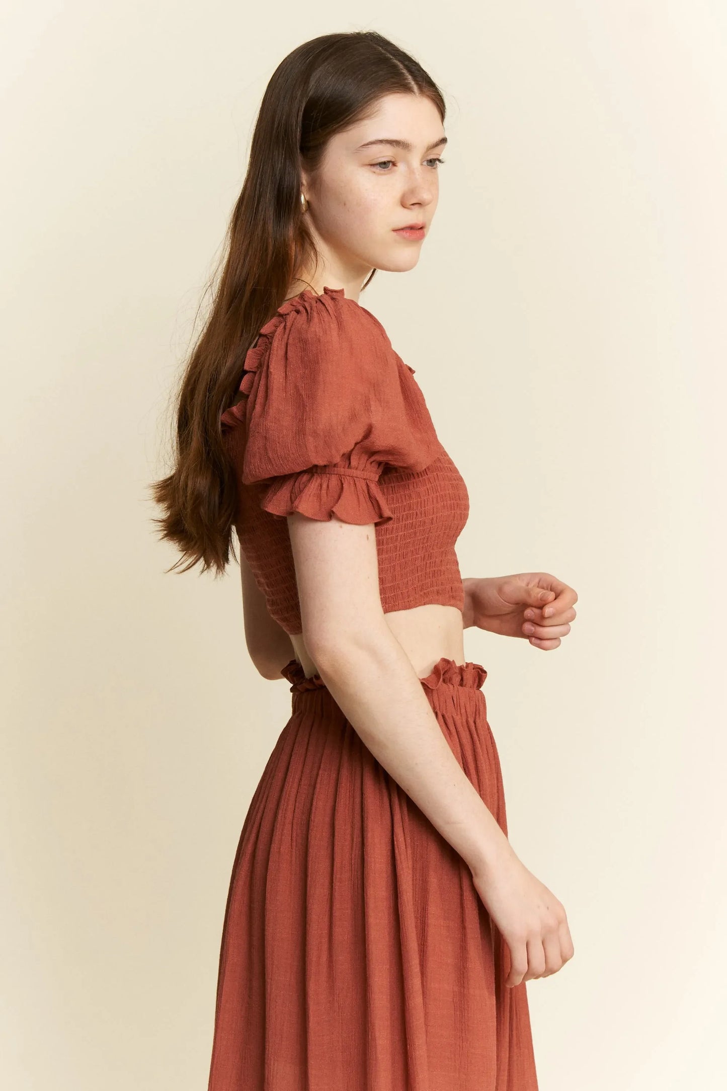 2 Piece Crop Top and Skirt Set - Eva's Edition