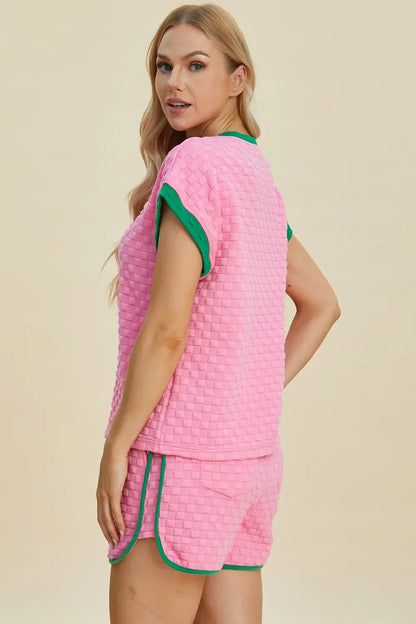 Textured Contrast T-Shirt and Shorts Set - Eva's Edition