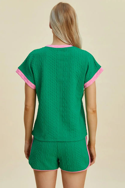 Textured Contrast T-Shirt and Shorts Set - Eva's Edition