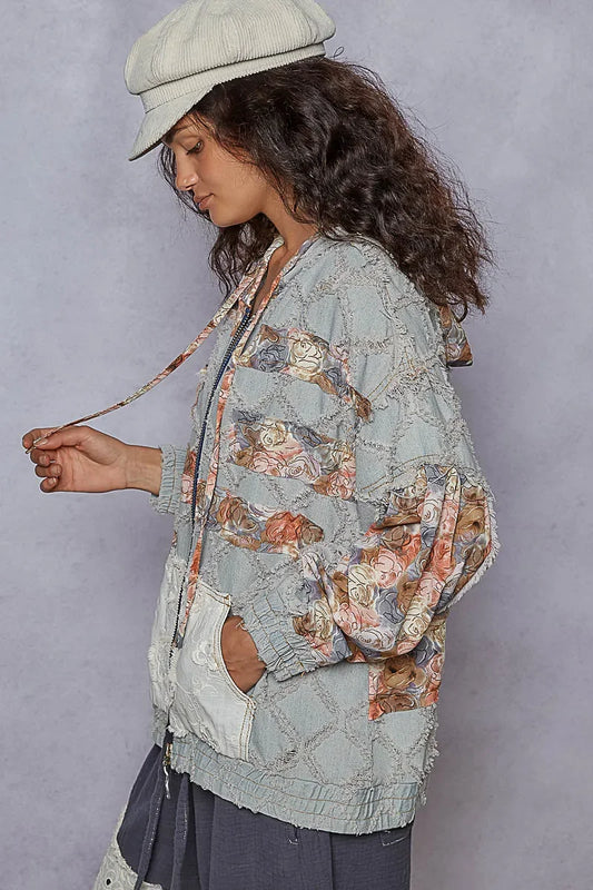 Zip Up Floral and Lace Patch Washed Denim Jacket - Eva's Edition