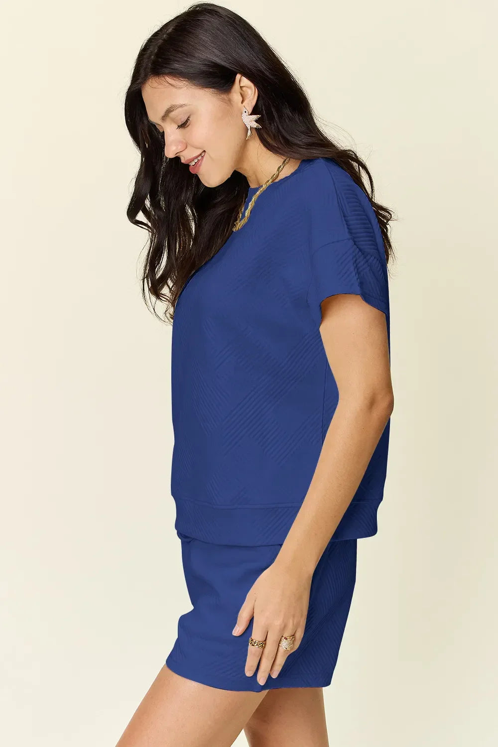 Textured Short Sleeve T-Shirt and Drawstring Shorts Set - Eva's Edition