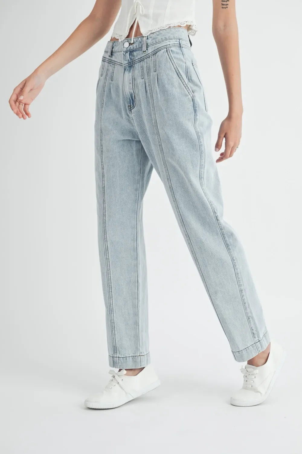 Pleated Front Detail Straight Jeans - Eva's Edition