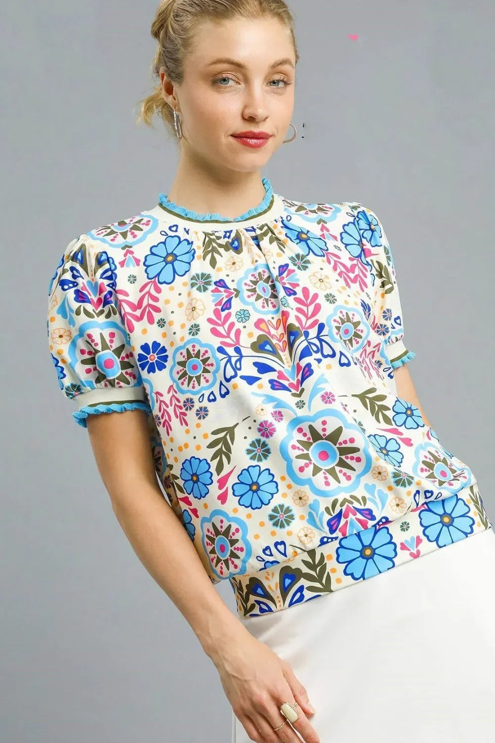 Retro Floral Puff Sleeve Top - Eva's Edition