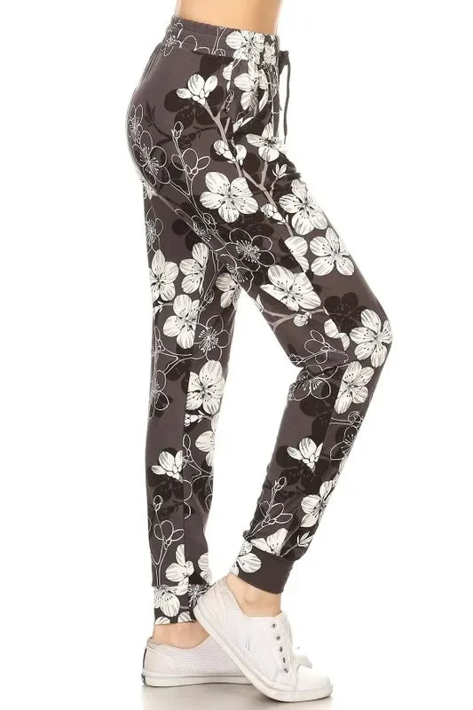 Floral Joggers with Drawstring Plus Size - Eva's Edition