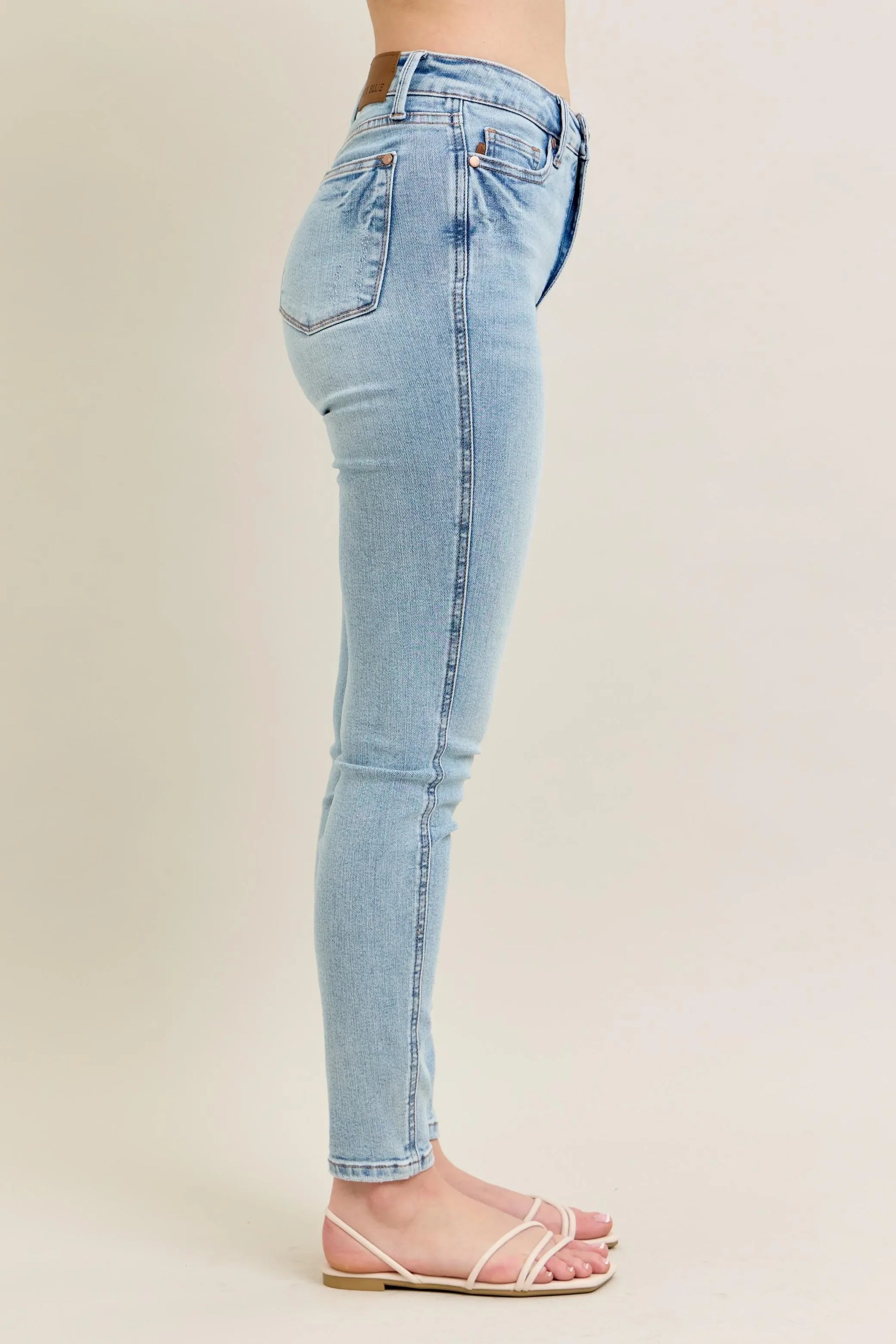 Tummy Control Vintage Wash Skinny Jeans Plus Size - Eva's Edition