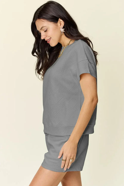 Textured Short Sleeve T-Shirt and Drawstring Shorts Set - Eva's Edition