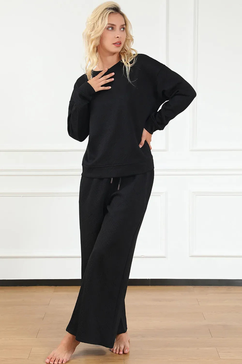 Textured Long Sleeve Top and Drawstring Pants Set - Eva's Edition