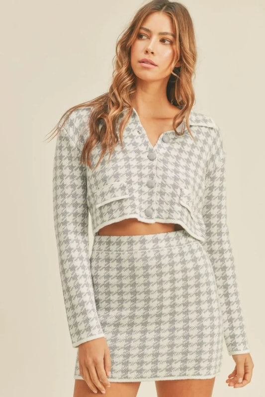 Cropped Knit Cardigan and Mini Skirt Set - Eva's Edition