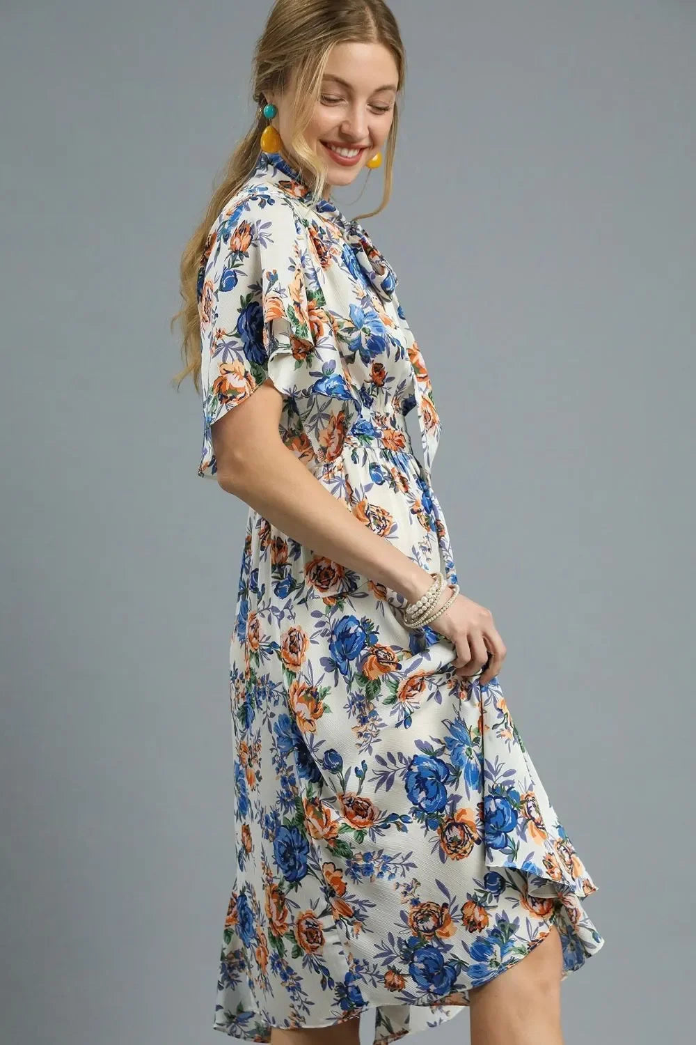 Flutter Sleeve Dress - Eva's Edition