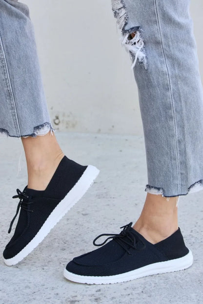 Toe Lace-Up Sneakers - Eva's Edition
