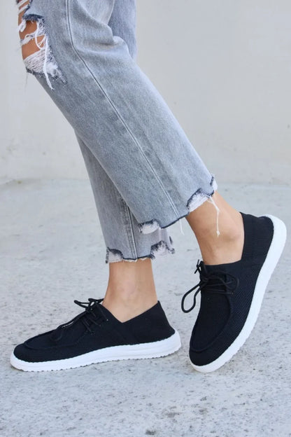 Toe Lace-Up Sneakers - Eva's Edition