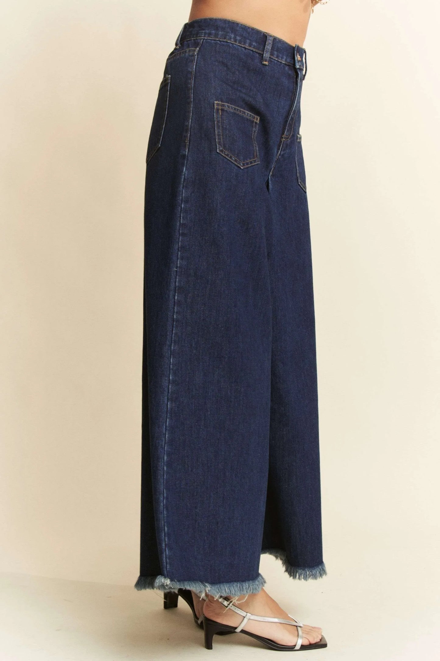 Patch Pocket Wide Leg Culotte Jeans - Eva's Edition