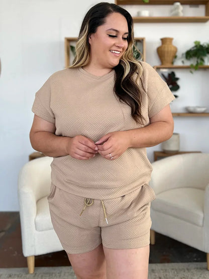 Textured Short Sleeve T-Shirt and Drawstring Shorts Set - Eva's Edition