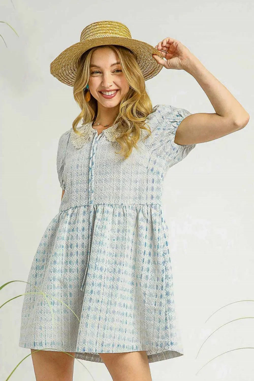 Lace Detail Short Puff Sleeve Mini Dress - Eva's Edition