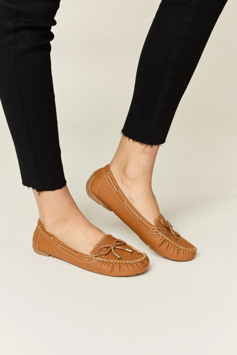 Bow Decor Flat Loafers - Eva's Edition
