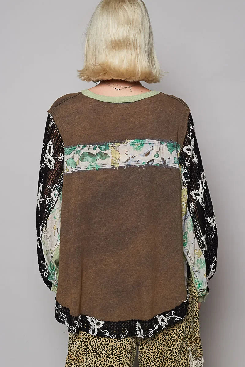 Button Detail Floral Patchwork Crochet Sleeve Blouse - Eva's Edition
