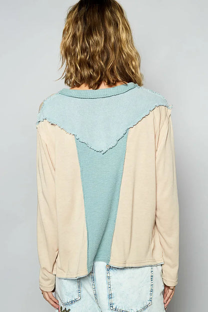 Color Block Notched Long Sleeve T-Shirt - Eva's Edition