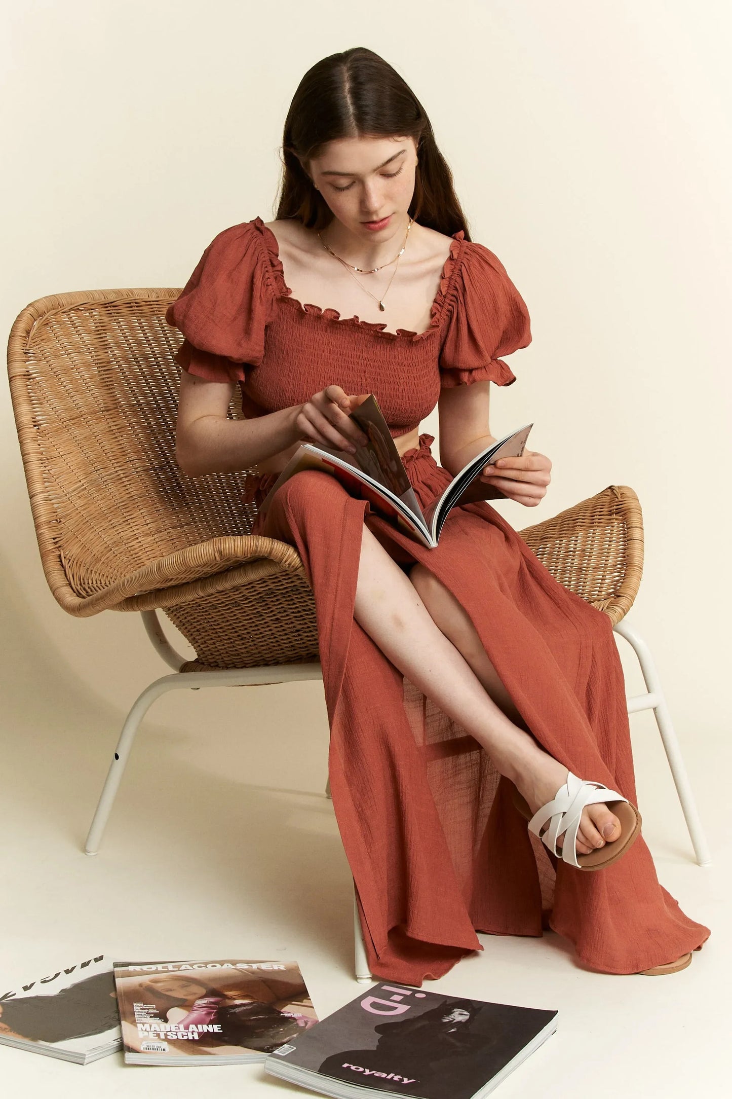 2 Piece Crop Top and Skirt Set - Eva's Edition