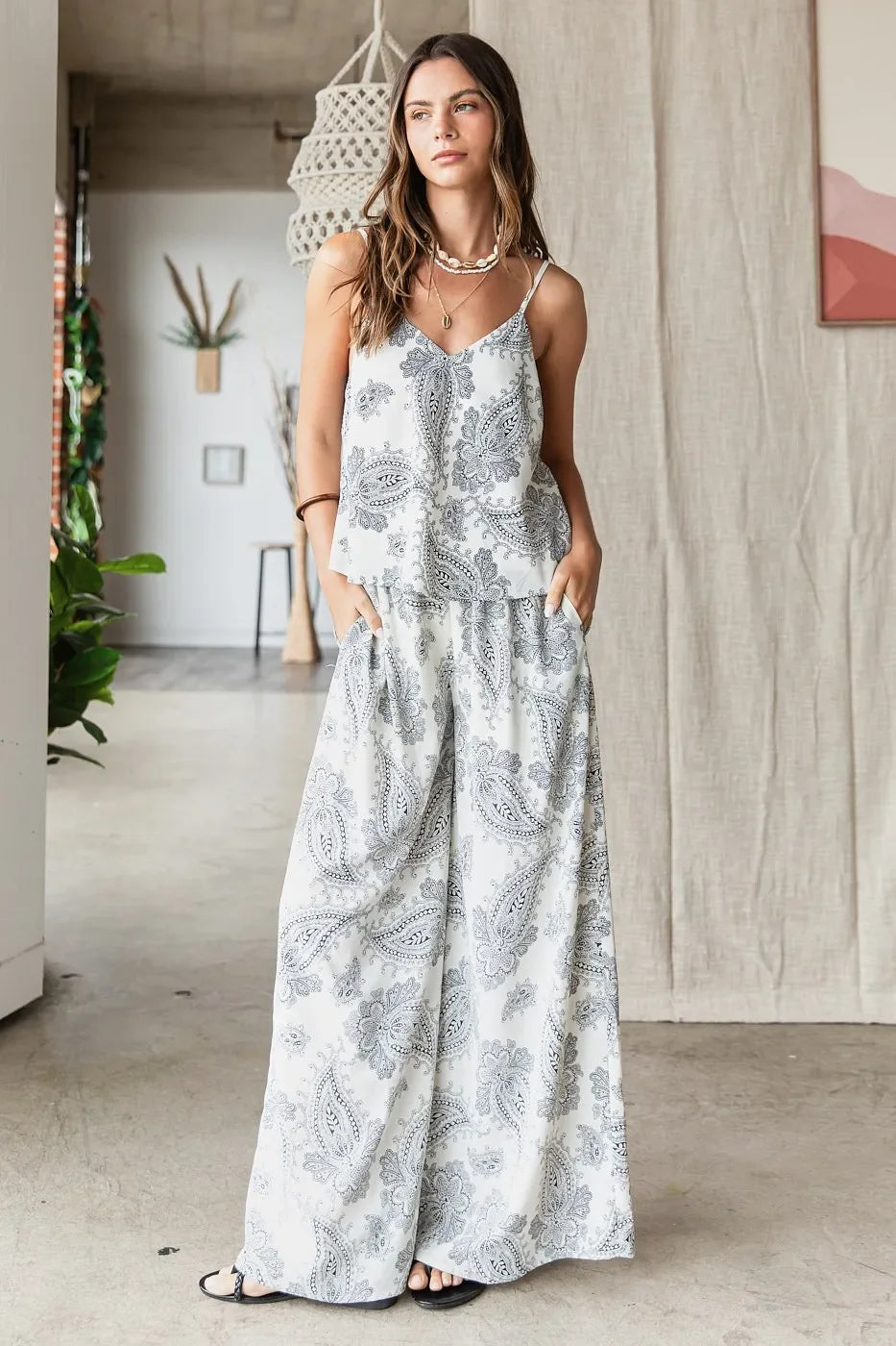 Paisley Print Cami and Pants Set - Eva's Edition
