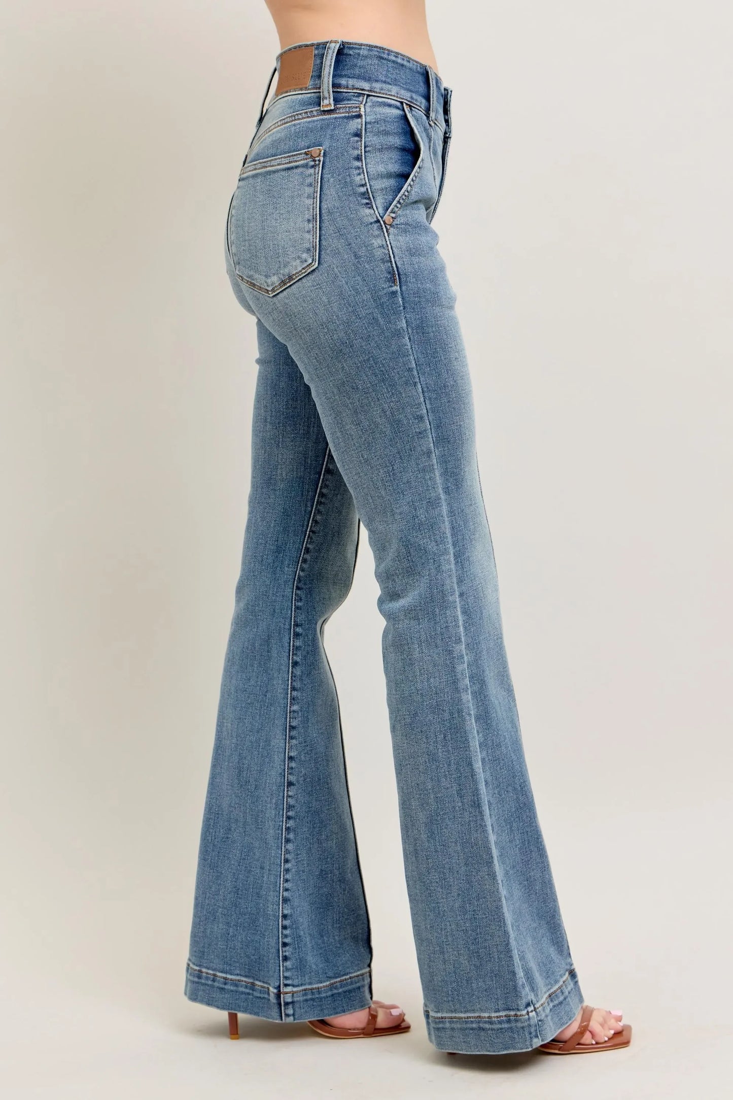 High-Waist Flare Jeans with Front Seam Detail - Eva's Edition