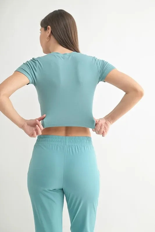 Micro-ribbed Cropped Athleisure Tee - Eva's Edition