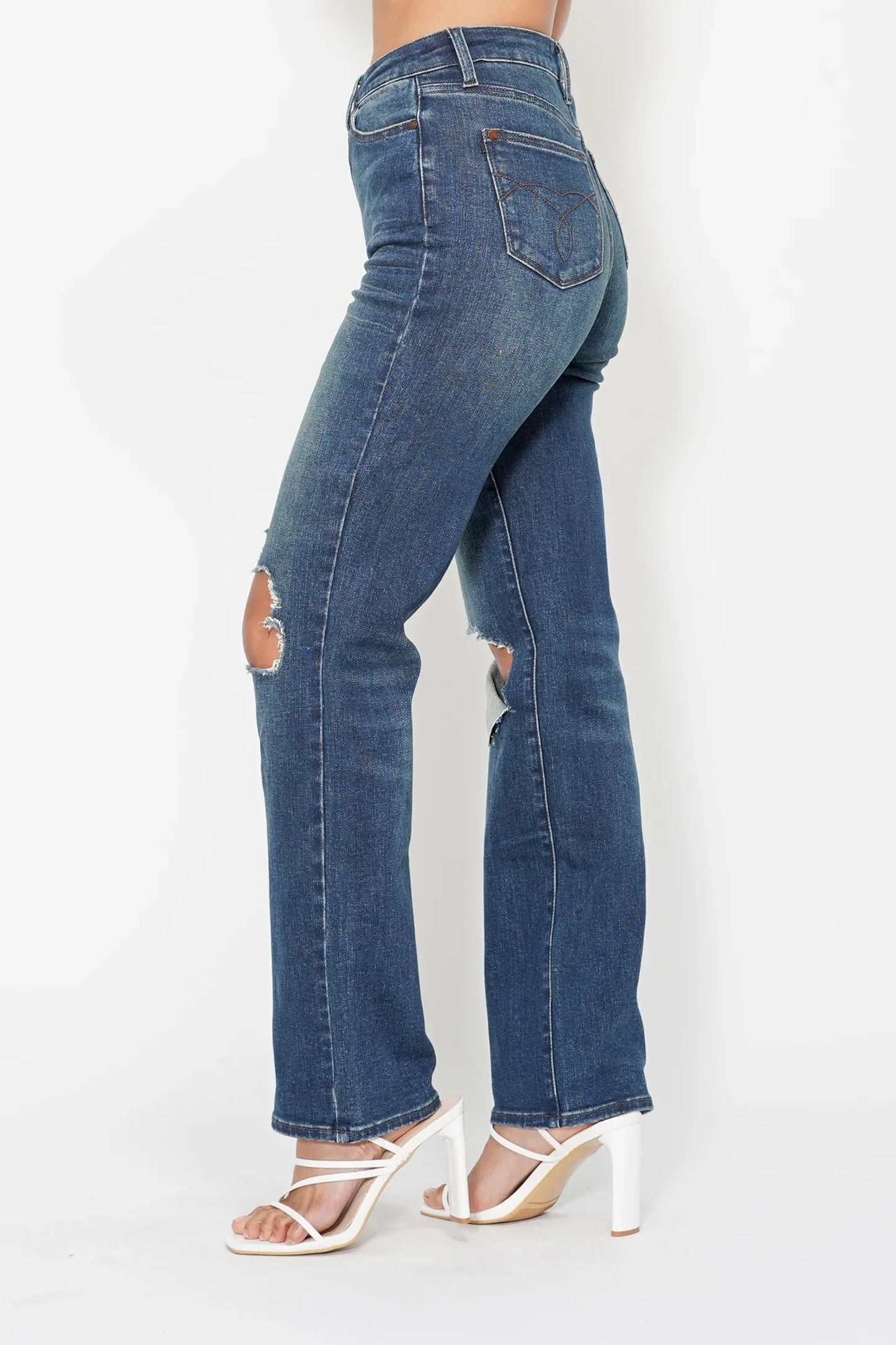 Ripped Knee Dad Jeans Plus Size - Eva's Edition