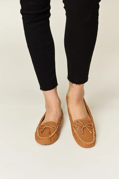 Bow Decor Flat Loafers - Eva's Edition