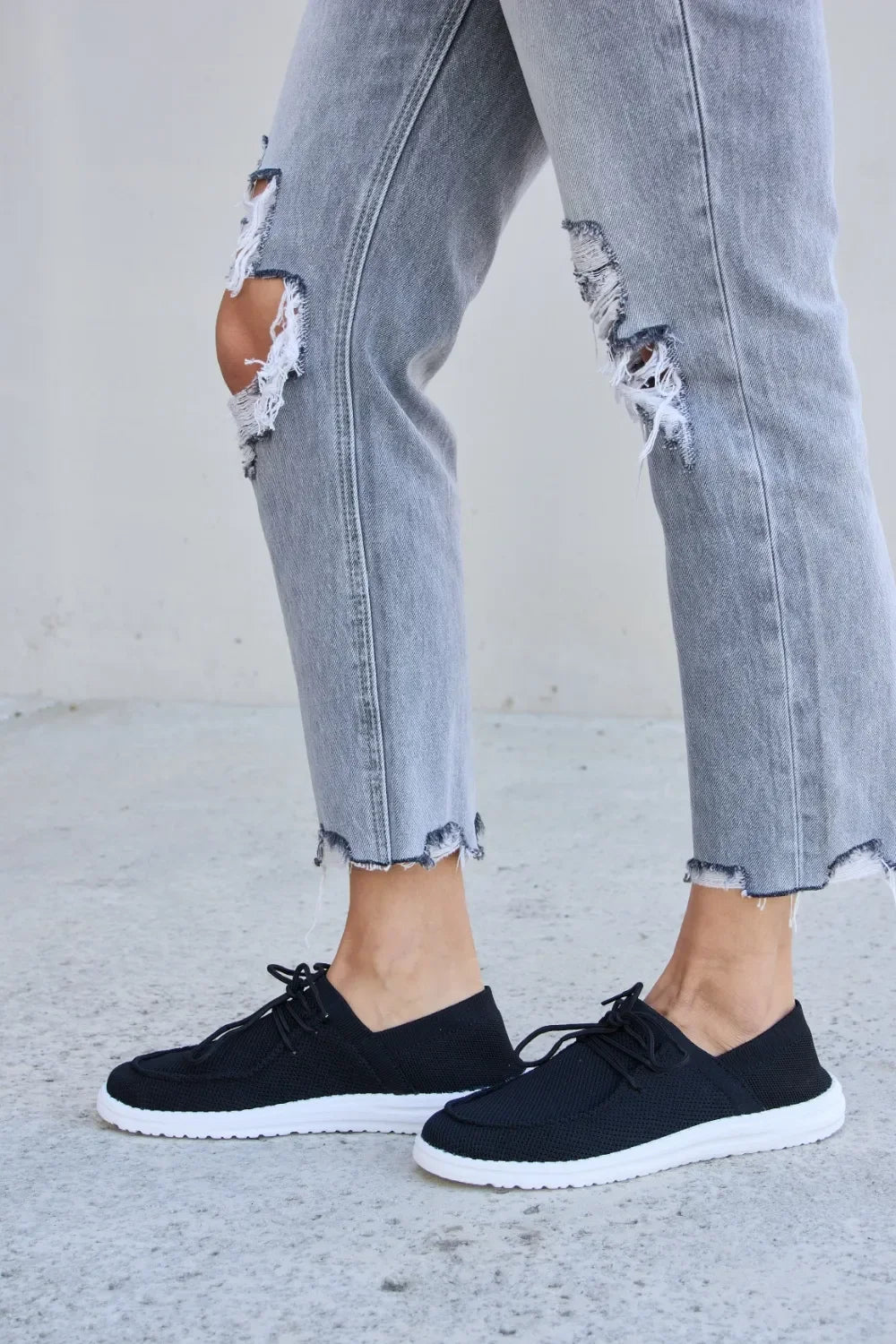 Toe Lace-Up Sneakers - Eva's Edition