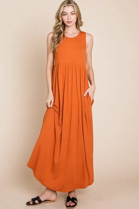 Sleeveless Maxi Dress with Pockets - Eva's Edition