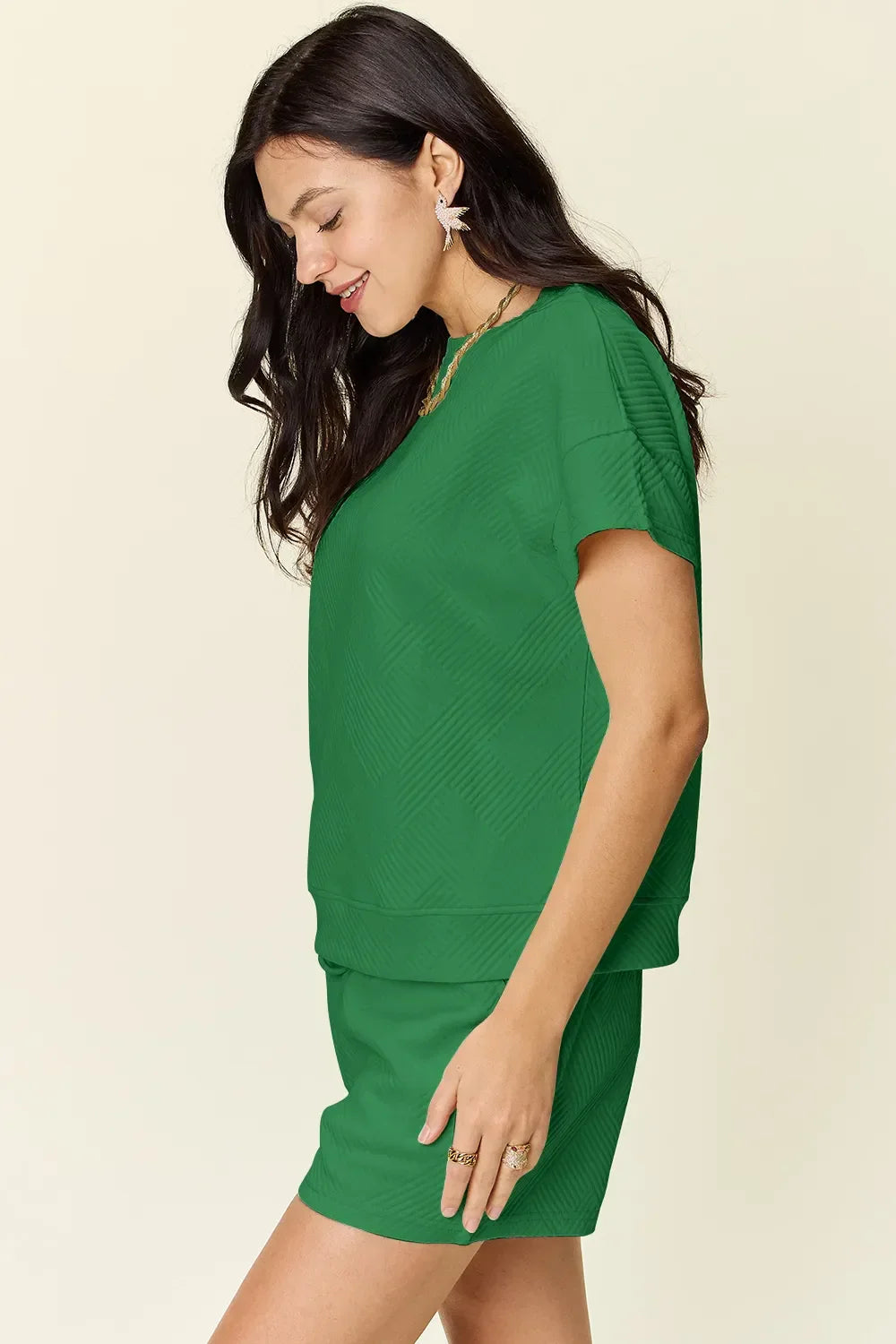 Textured Short Sleeve T-Shirt and Drawstring Shorts Set - Eva's Edition