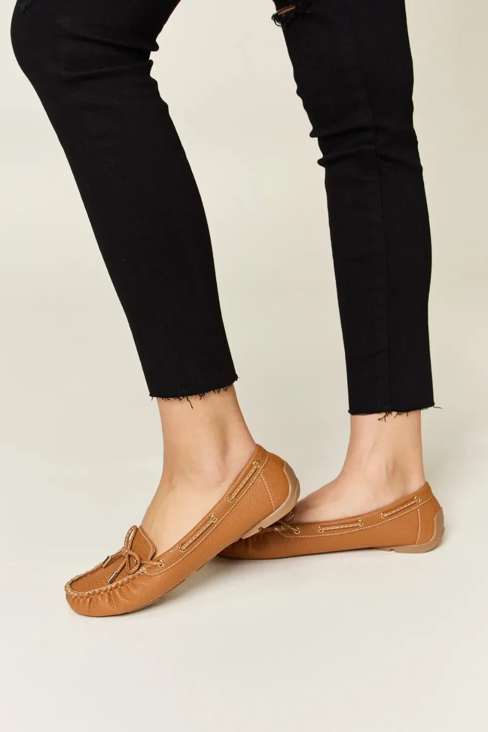 Bow Decor Flat Loafers - Eva's Edition