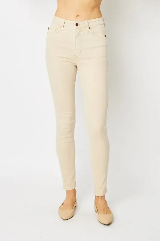 Garment Dyed Tummy Control Skinny Jeans - Eva's Edition