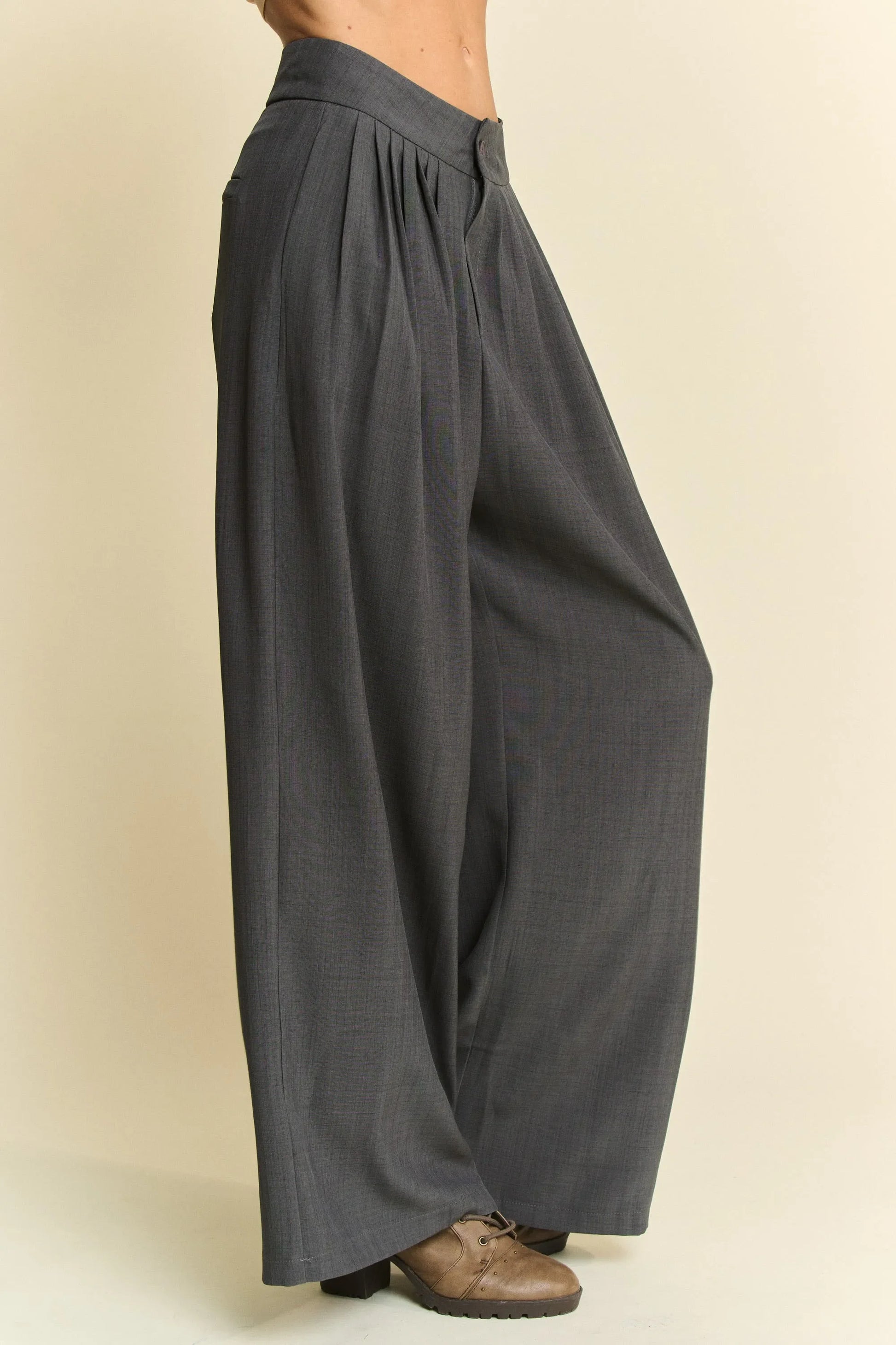 Solid Back Pocket Shirring Detail Wide Leg Pants - Eva's Edition