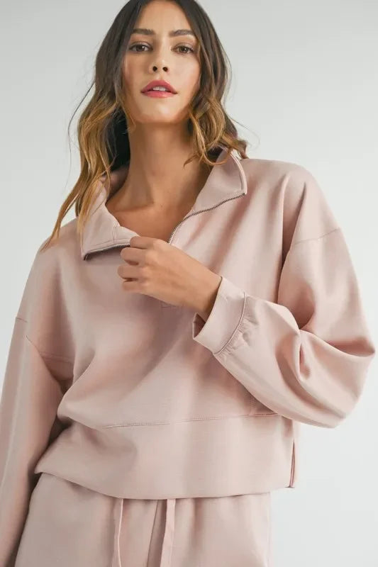 Half Zip Sweatshirt and Shorts Set - Eva's Edition