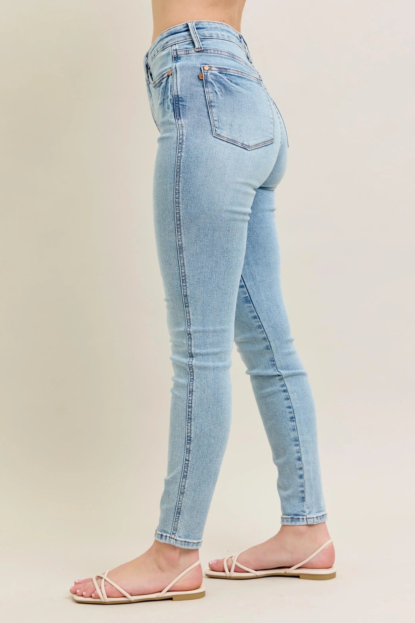 Tummy Control Vintage Wash Skinny Jeans Plus Size - Eva's Edition
