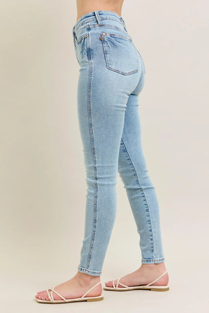 Tummy Control Vintage Wash Skinny Jeans Plus Size - Eva's Edition